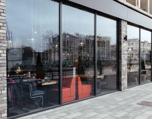 Замена витринного остекления (B2B сегмент)